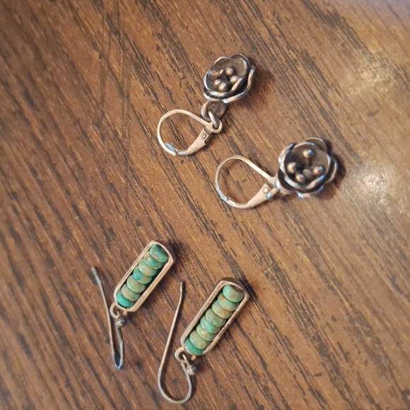 2 pairs silver 925 earrings lot - Picture 1 of 1